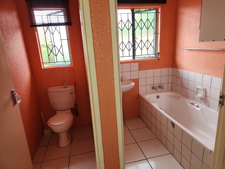 3 Bedroom Property for Sale in Tlhabane West North West